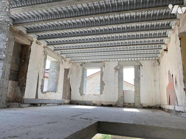 CENTRE BOURG CLAIX PLATEAU A AMENAGER