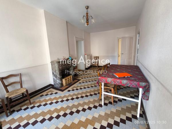 Maison à OMBRÉE D'ANJOU, 49420 - 5 pièces 62m²