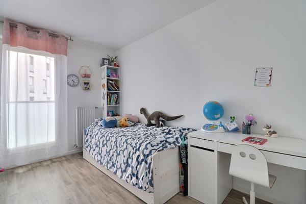 Appartement 3 pièces 59m² + place de parking en sous-sol