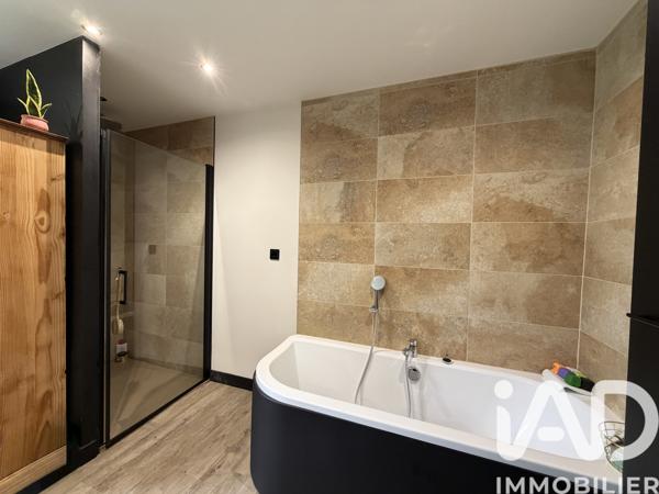 Maison à vendre 6 pièces 198 m² Nogent-le-Sec
