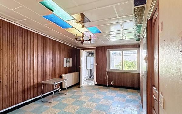 Maison à vendre    5 pièces • 95 m2 Saint-Quentin