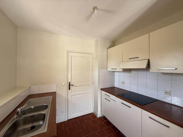 CARCASSONNE APPARTEMENT T3 AU COEUR DE LA BASTIDE