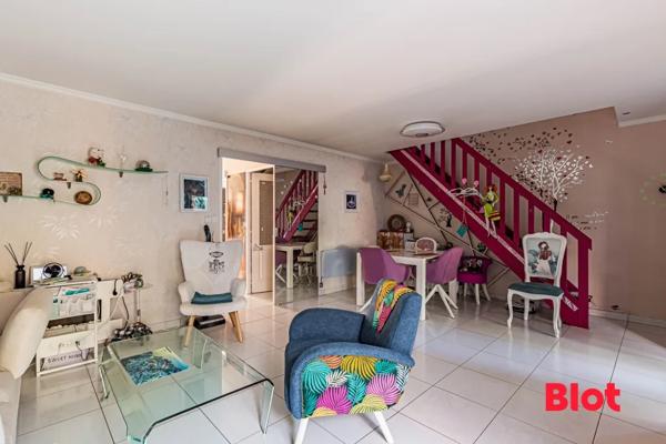Maison 5 pièce(s)