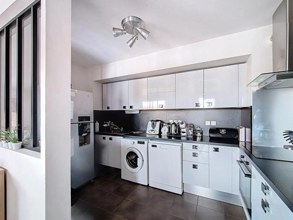 Bordeaux Chartrons - Appartement 93,50 m2, 3 chambres , terrasses et 2 parkings