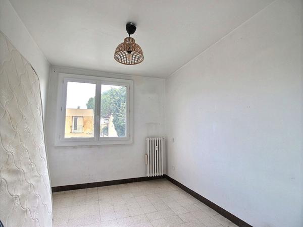 Appartement Avignon 3 pièce(s) 55.13 m2 avec parking