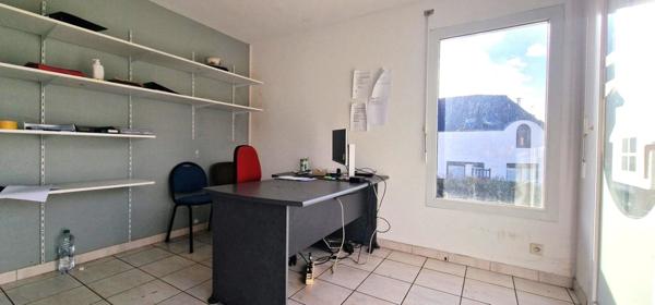 A vendre-immeuble-plain-pied-4 pièces-jardin