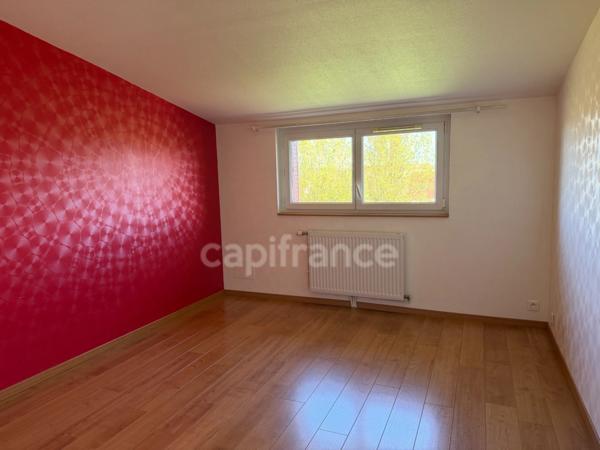 Maison à vendre 6 pièces PONTIGNY (89) de 136 M2 4 chambres Terrain garage plus bâtiment