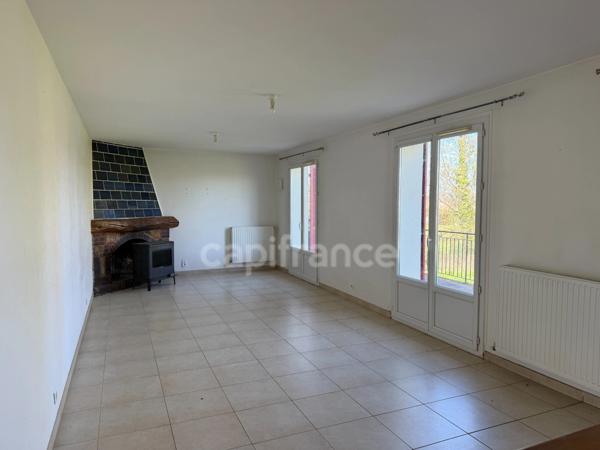 Maison à vendre 6 pièces PONTIGNY (89) de 136 M2 4 chambres Terrain garage plus bâtiment