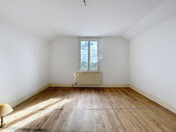 Maison 5 pièce(s) 106.84 m2 3 chambres Montélimar