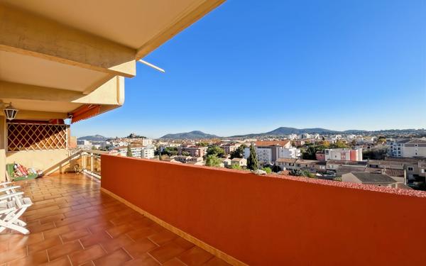 Appartement à vendre    4 pièces •  La Garde