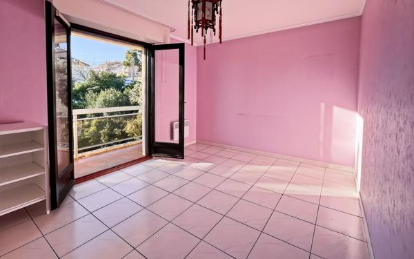 Appartement à vendre    4 pièces •  La Garde