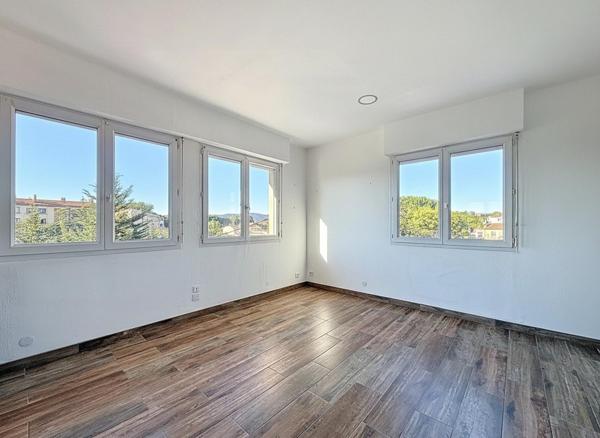 Superbe Duplex 4 Pièces de 120 m²