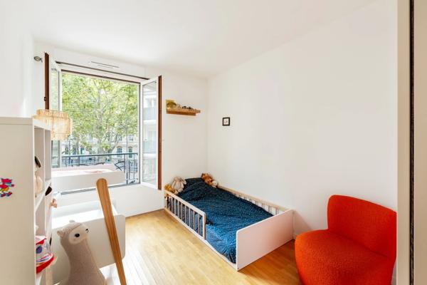 Appartement Paris 18 e - GRANDES CARRIÈRES