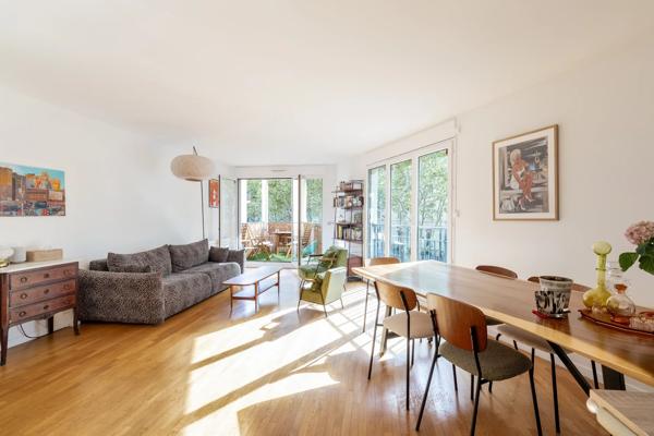 Appartement Paris 18 e - GRANDES CARRIÈRES