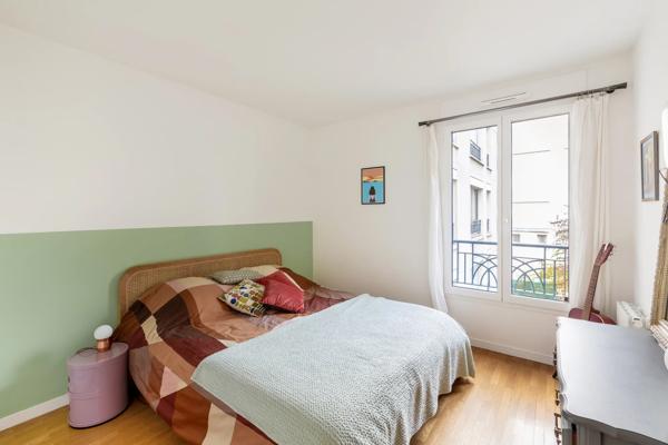Appartement Paris 18 e - GRANDES CARRIÈRES
