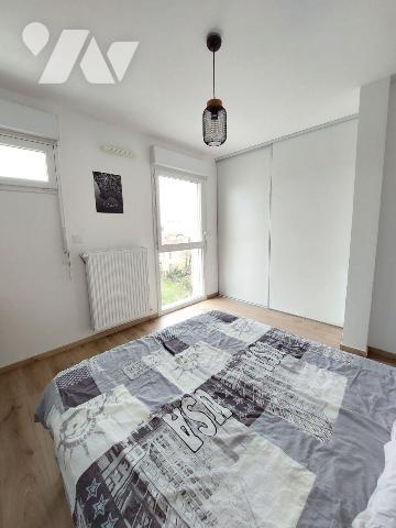 A VENDRE - RENNES (35) Dans le quartier Francisco Ferrer T4 + Terrasse de 27 m² + Garage + plac...