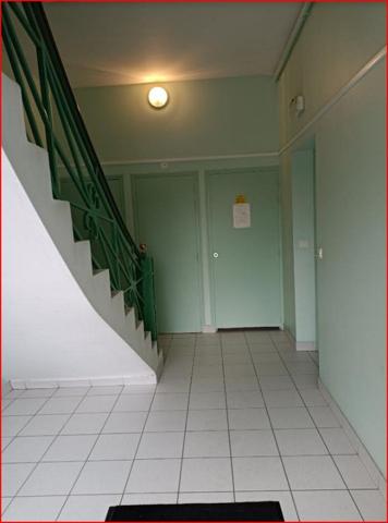 29370 Carhaix Plouguer Appartement de standing centre ville 1 chambre parking privé