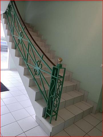 29370 Carhaix Plouguer Appartement de standing centre ville 1 chambre parking privé