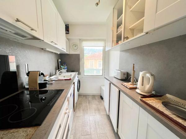 Vente Appartement 4 pièces 86 m2 à Le Cannet