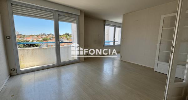 À vendre Appartement 2 pièces 45 m² - La Roche-sur-yon 85000