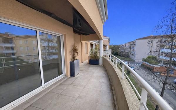 Appartement à vendre    4 pièces • 100,36 m2 Mouans-Sartoux