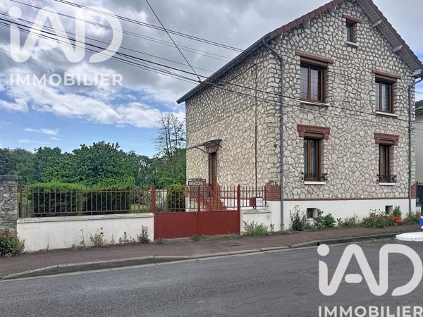 Maison à vendre 5 pièces 105 m² Châlette-sur-Loing
