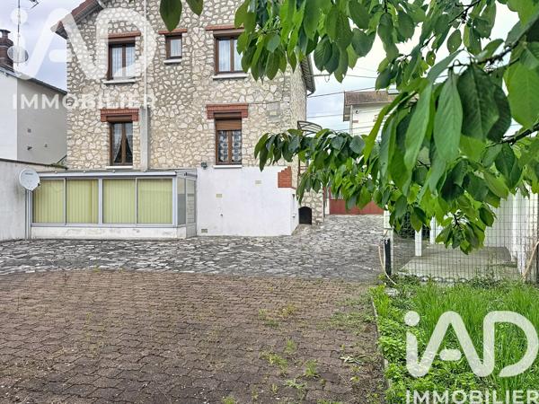 Maison à vendre 5 pièces 105 m² Châlette-sur-Loing
