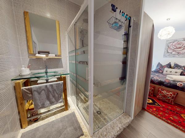 GAGNY CENTRE ,UNE MAISON FAMILIALE RÉNOVÉE OÙ CHAQUE ESPACE A ÉTÉ PENSÉ POUR LE QUOTIDIEN