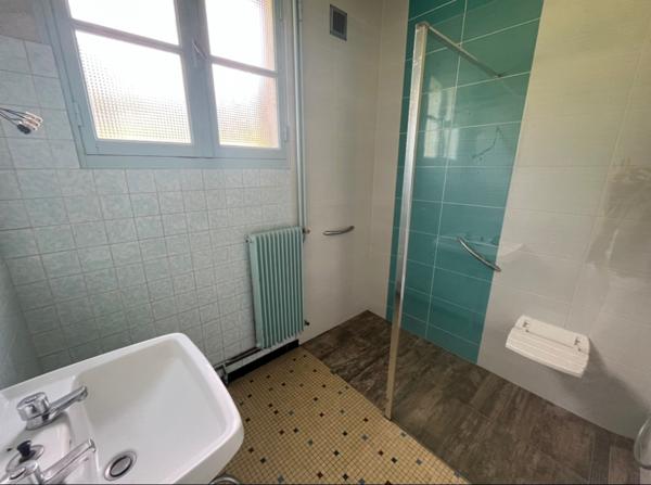 Maison à vendre |  Saint-Quentin-sur-le-Homme |  5 pièces | 162 m²