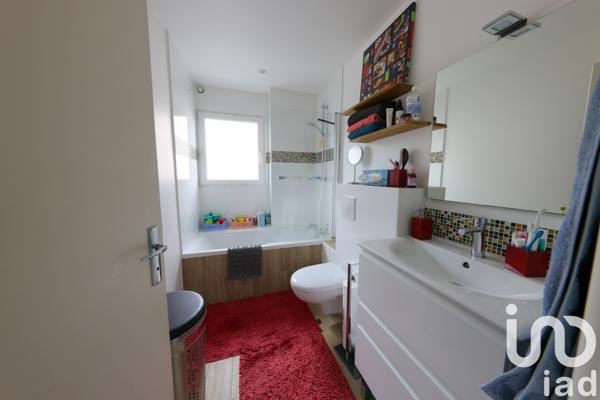 Maison à vendre 5 pièces 104 m² Sainte-Luce-sur-Loire