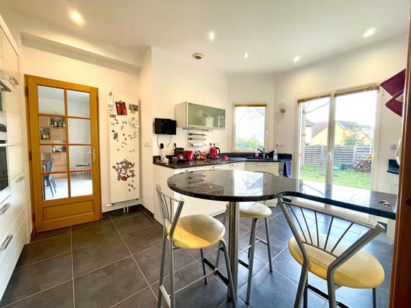 Maison Conflans Sainte Honorine 6 pièce(s) 140 m2 €555 000 ** - Référence 7555