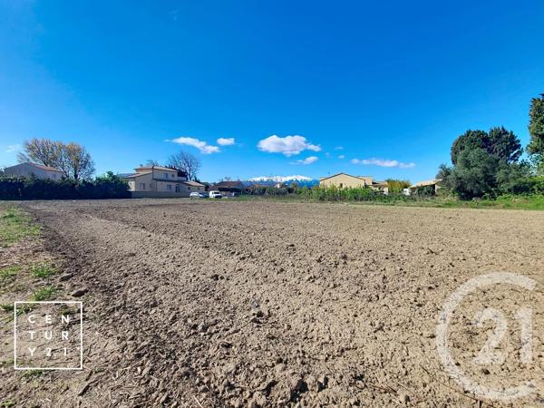 Terrain à vendre  744 m2 MILLAS - 66