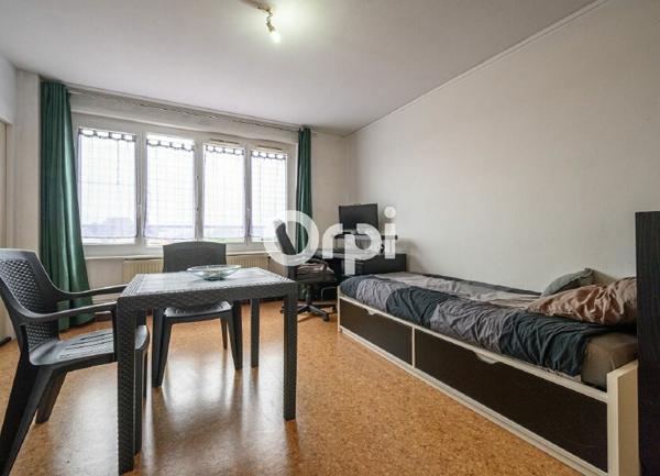 Appartement à vendre    2 pièces •  Comines