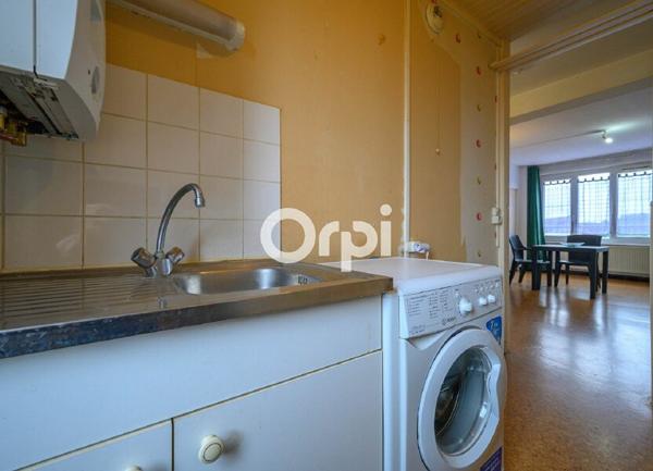 Appartement à vendre    2 pièces •  Comines
