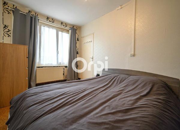 Appartement à vendre    2 pièces •  Comines