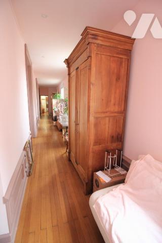 CAMBRAI, appartement de  142 m² en immeuble avec ascenceur  et place de parking