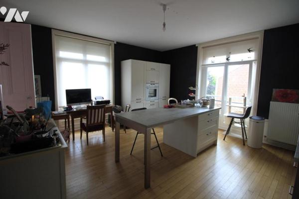 CAMBRAI, appartement de  142 m² en immeuble avec ascenceur  et place de parking
