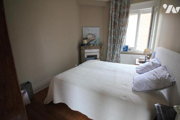 CAMBRAI, appartement de  142 m² en immeuble avec ascenceur  et place de parking