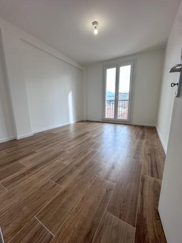 Marseille (13014) Appartement lumineux avec vue mer, entièrement refait a neuf