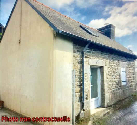 À vendre - Maison individuelle, 2 pièces située à Plouguernével (22110)