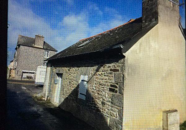 À vendre - Maison individuelle, 2 pièces située à Plouguernével (22110)