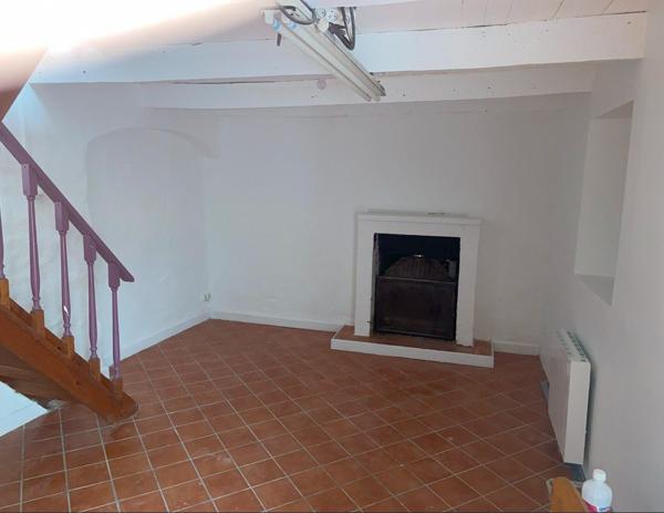 À vendre - Maison individuelle, 2 pièces située à Plouguernével (22110)