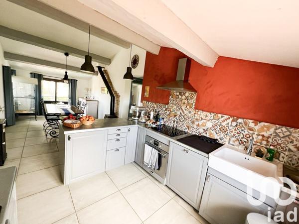 Maison à vendre 9 pièces 204 m² Pourrières