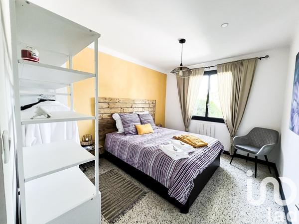 Maison à vendre 9 pièces 204 m² Pourrières