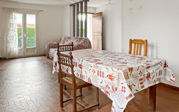 Maison à vendre    4 pièces • 90 m2 Espelette