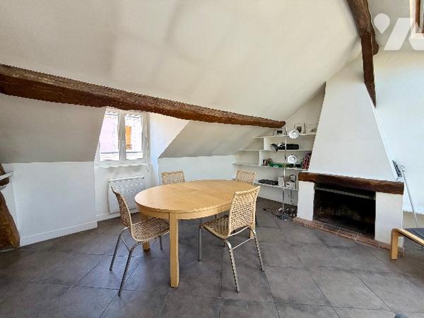 Boulogne-Billancourt – Dernier étage avec charme et volumes – 3 pièces – 83 m² dont 57 m² Carrez