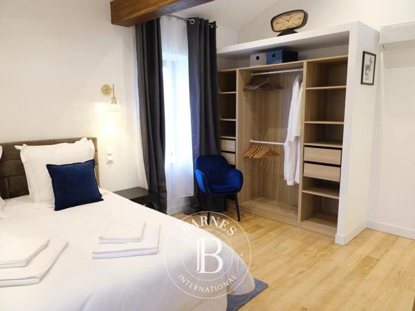 Saint-Antonin-Noble-Val, Propriété 5 Chambres -  390 m² à vendre