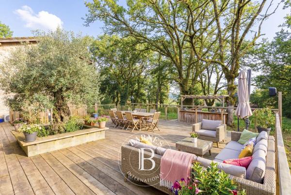 Saint-Antonin-Noble-Val, Propriété 5 Chambres -  390 m² à vendre