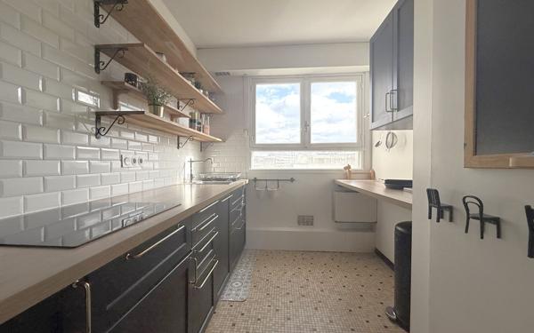 Appartement à vendre    3 pièces • 75,90 m2 Vanves