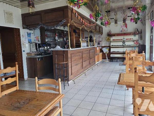 A VENDRE IMMEUBLE MIXTE 59430 MARDYCK
Immeuble à usage mixte , Habitation et commerce  avec un...